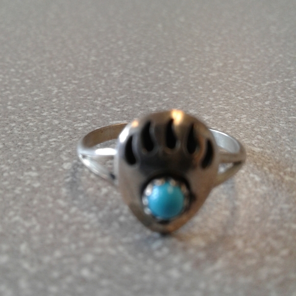 Native American Navajo Turquoise Bear Paw Ring - Picture 5 of 12